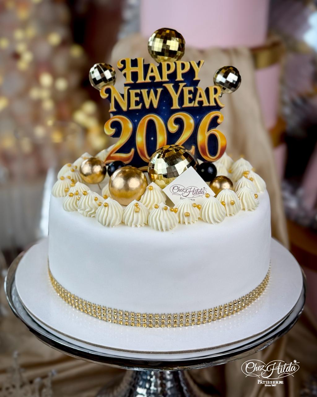 cake New year gold and whit