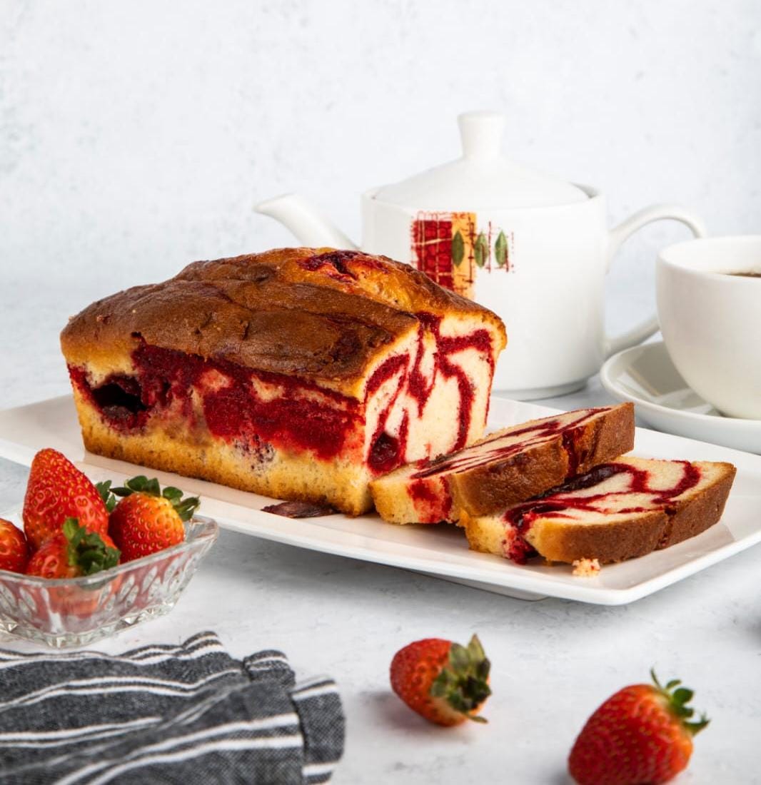 Strawberry English Cake