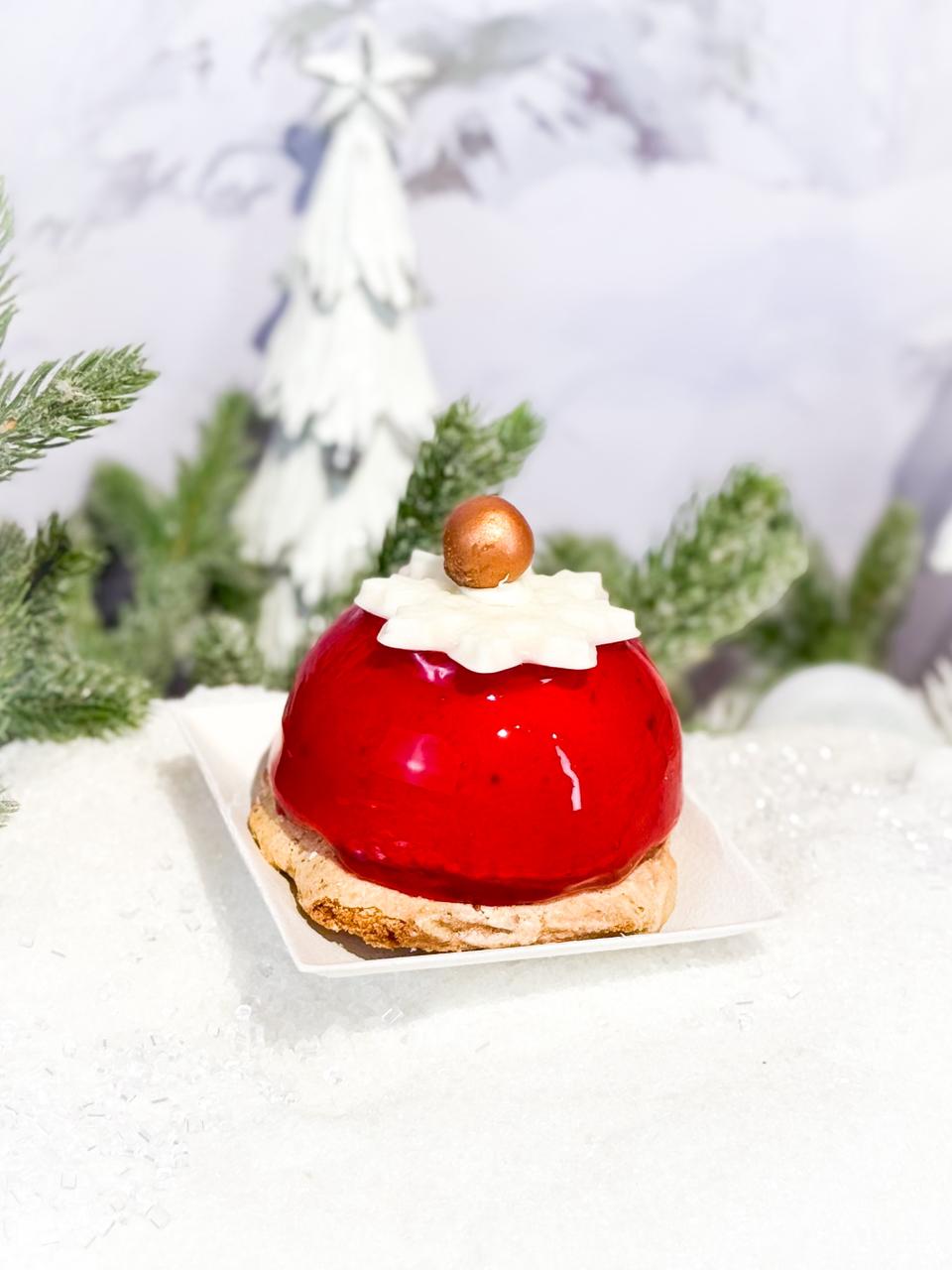 strawberry mousse dome