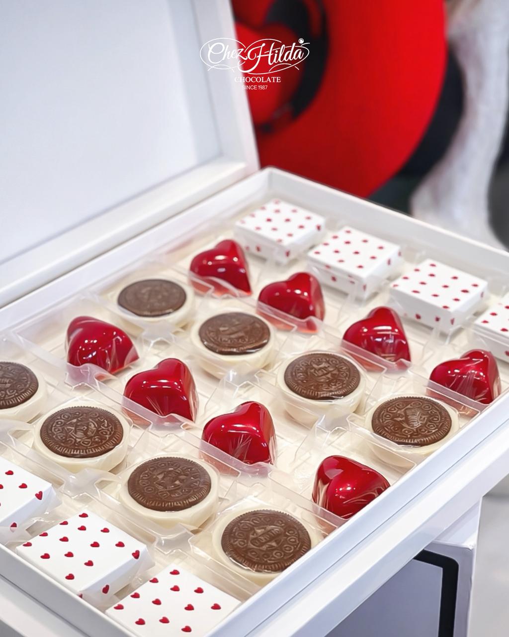 chocolate Oreo with heart